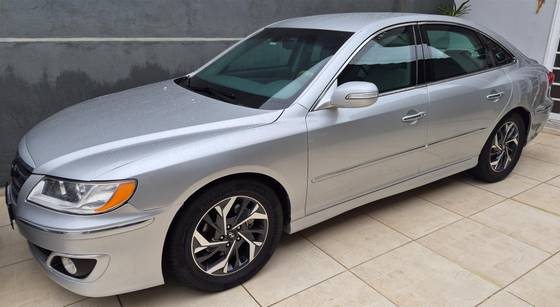 HYUNDAI AZERA 3.3 MPFI GLS SEDAN V6 24V GASOLINA 4P AUTOMÁTICO