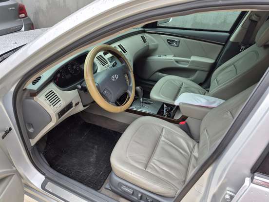 HYUNDAI-AZERA-3.3 MPFI GLS SEDAN V6 24V GASOLINA 4P AUTOMÁTICO HYUNDAI-AZERA-2010