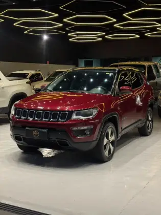 JEEP COMPASS 2.0 16V DIESEL LONGITUDE 4X4 AUTOMÁTICO JEEP COMPASS 2.0 16V DIESEL LONGITUDE 4X4 AUTOMÁTICO
