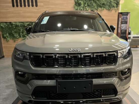 JEEP-COMPASS-2.0 HURRICANE 4 TURBO GASOLINA BLACKHAWK AT9 JEEP-COMPASS-2026
