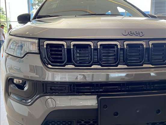 JEEP-COMPASS-2.0 HURRICANE 4 TURBO GASOLINA BLACKHAWK AT9 JEEP-COMPASS-2026