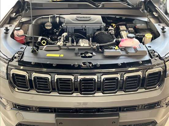JEEP-COMPASS-2.0 HURRICANE 4 TURBO GASOLINA BLACKHAWK AT9 JEEP-COMPASS-2026
