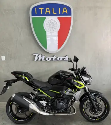 KAWASAKI Z400 KAWASAKI Z400
