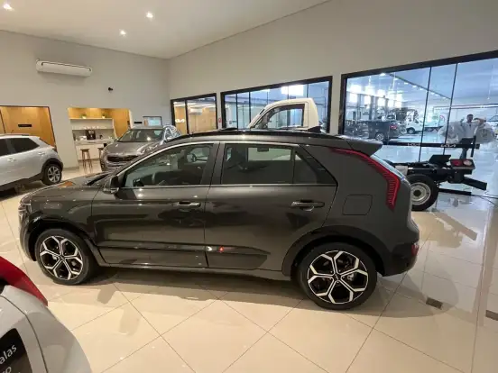 KIA-NIRO-1.6 GDI HEV SX PRESTIGE DCT KIA-NIRO-2025