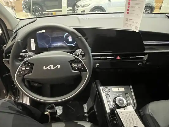 KIA-NIRO-1.6 GDI HEV SX PRESTIGE DCT KIA-NIRO-2025