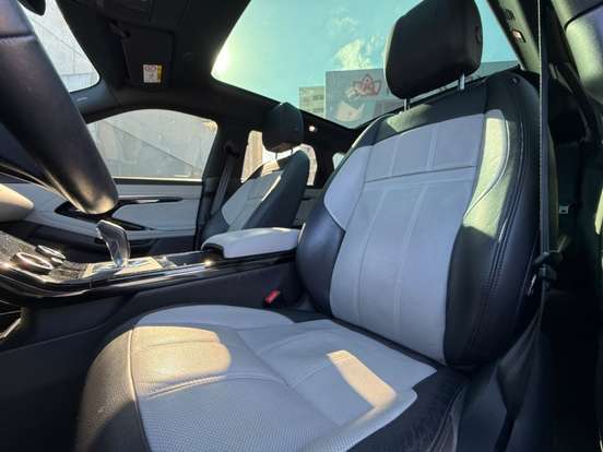 LAND ROVER-RANGE ROVER EVOQUE-2.0 P250 FLEX R-DYNAMIC SE AWD AUTOMÁTICO LAND ROVER-RANGE ROVER EVOQUE-2021