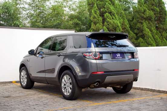 LAND ROVER-DISCOVERY SPORT-2018