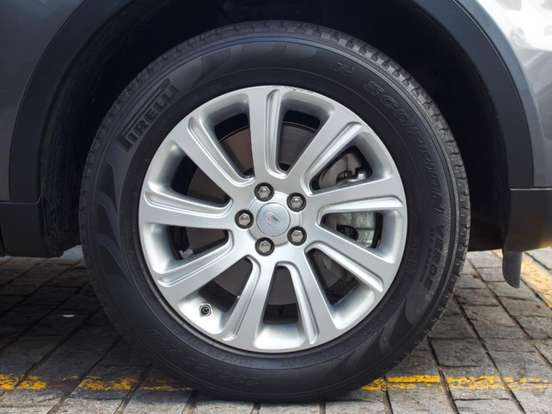 LAND ROVER-DISCOVERY SPORT-2.0 16V SI4 TURBO FLEX SE 4P AUTOMÁTICO LAND ROVER-DISCOVERY SPORT-2018