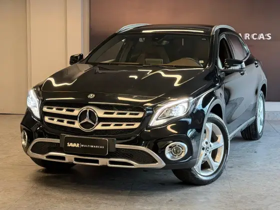 MERCEDES-BENZ GLA 200 1.6 CGI FLEX ENDURO 7G-DCT MERCEDES-BENZ GLA 200 1.6 CGI FLEX ENDURO 7G-DCT