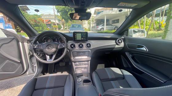 MERCEDES-BENZ CLA 200 1.6 VISION 16V FLEX 4P AUTOMÁTICO