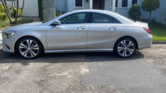MERCEDES-BENZ-CLA 200-2017