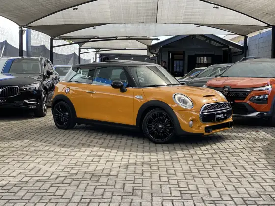 MINI COOPER 2.0 S TOP 16V TURBO GASOLINA 2P AUTOMÁTICO MINI COOPER 2.0 S TOP 16V TURBO GASOLINA 2P AUTOMÁTICO