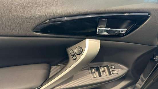 MITSUBISHI-ECLIPSE CROSS-2026