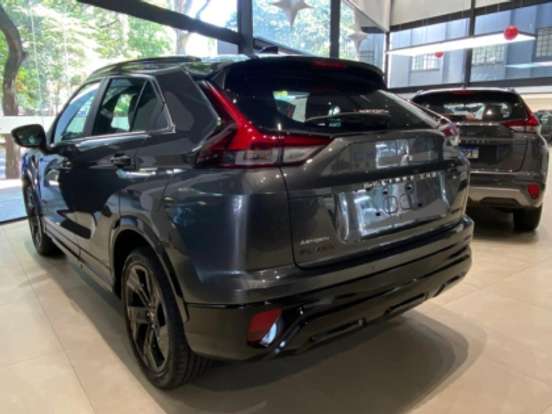 MITSUBISHI-ECLIPSE CROSS-1.5 MIVEC TURBO GASOLINA HPE-S BLACK S-AWC CVT MITSUBISHI-ECLIPSE CROSS-2026