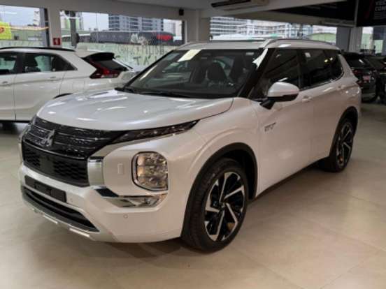 MITSUBISHI-OUTLANDER-2.4 PHEV HPE-S S-AWC DHT MITSUBISHI-OUTLANDER-2025