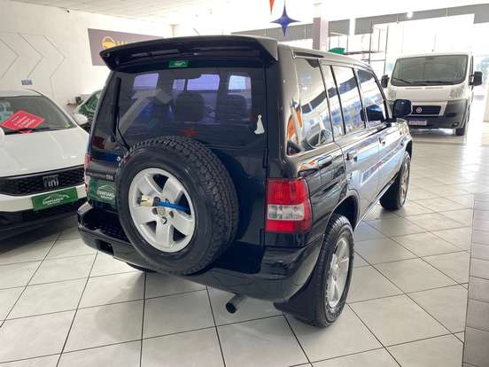 MITSUBISHI-PAJERO TR4-2.0 4X4 16V 131CV GASOLINA 4P AUTOMÁTICO MITSUBISHI-PAJERO TR4-2005