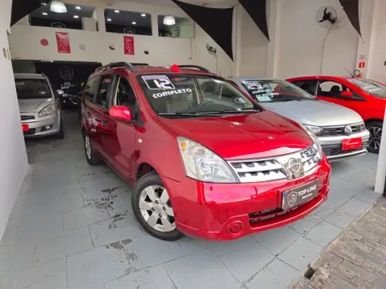 NISSAN GRAND LIVINA 1.8 S 16V FLEX 4P MANUAL NISSAN GRAND LIVINA 1.8 S 16V FLEX 4P MANUAL
