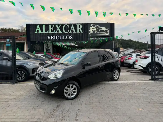 NISSAN MARCH 1.0 SV 12V FLEX 4P MANUAL