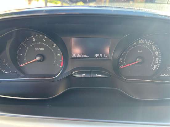 PEUGEOT-2008-1.6 16V FLEX ALLURE 4P AUTOMÁTICO PEUGEOT-2008-2018