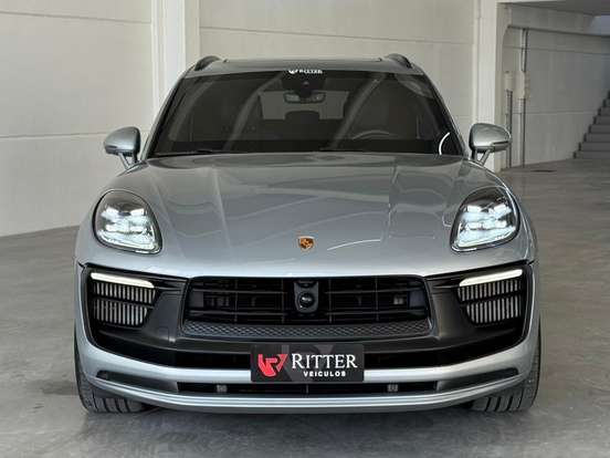 PORSCHE-MACAN-2022