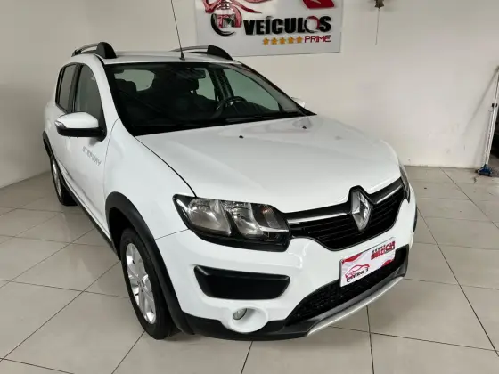 RENAULT SANDERO 1.6 16V SCE FLEX EXPRESSION MANUAL RENAULT SANDERO 1.6 16V SCE FLEX EXPRESSION MANUAL