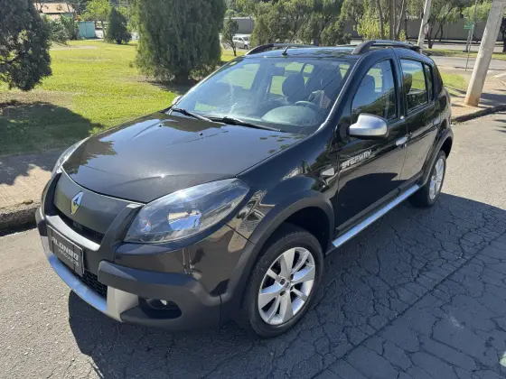 RENAULT SANDERO 1.6 STEPWAY 8V FLEX 4P MANUAL