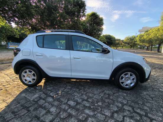 RENAULT-STEPWAY-1.0 12V SCE FLEX ZEN MANUAL RENAULT-STEPWAY-2024