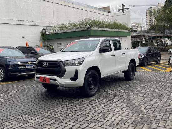 TOYOTA-HILUX-2.8 D-4D TURBO DIESEL CD POWER PACK 4X4 MANUAL TOYOTA-HILUX-2022