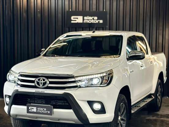 TOYOTA-HILUX-2.8 SRX 4X4 CD 16V DIESEL 4P AUTOMÁTICO TOYOTA-HILUX-2017