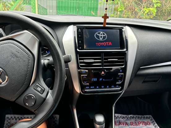 TOYOTA-YARIS-1.5 16V FLEX SEDAN XL PLUS CONNECT MULTIDRIVE TOYOTA-YARIS-2020