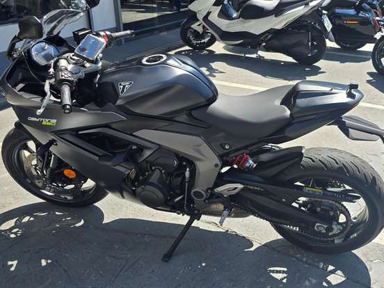 TRIUMPH-DAYTONA 660 TRIUMPH-DAYTONA 660-2024