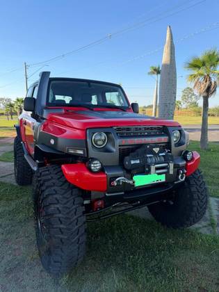 TROLLER T4 3.2 TGV 4X4 20V TURBO INTERCOOLER DIESEL CONNECT 2P MANUAL