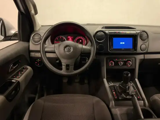 VOLKSWAGEN-AMAROK-2.0 TRENDLINE 4X4 CD 16V TURBO INTERCOOLER DIESEL 4P MANUAL VOLKSWAGEN-AMAROK-2012