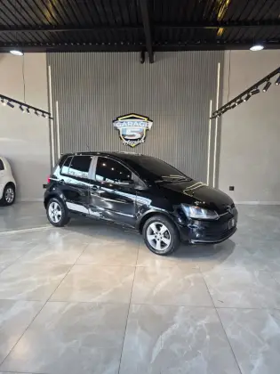 VOLKSWAGEN FOX 1.6 MI ROCK IN RIO 8V FLEX 4P MANUAL VOLKSWAGEN FOX 1.6 MI ROCK IN RIO 8V FLEX 4P MANUAL