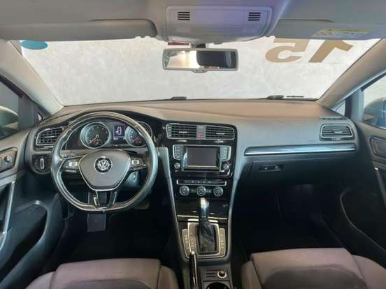VOLKSWAGEN-GOLF-1.4 TSI HIGHLINE 16V GASOLINA 4P AUTOMÁTICO VOLKSWAGEN-GOLF-2014