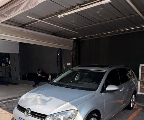 VOLKSWAGEN GOLF 1.4 TSI VARIANT HIGHLINE 16V TOTAL FLEX 4P TIPTRONIC