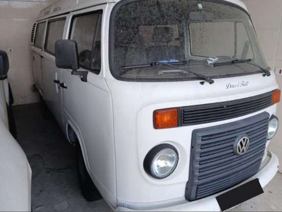 VOLKSWAGEN-KOMBI-1.4 MI STD ESCOLAR 8V FLEX 3P MANUAL VOLKSWAGEN-KOMBI-2009