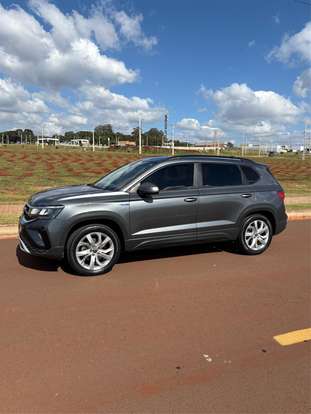 VOLKSWAGEN-TAOS-2022
