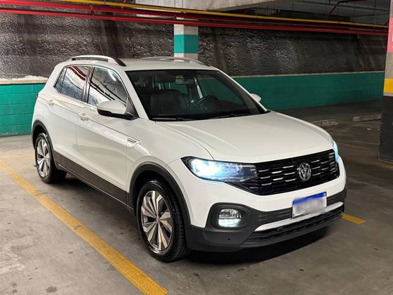 VOLKSWAGEN T-CROSS 1.0 200 TSI TOTAL FLEX COMFORTLINE AUTOMÁTICO
