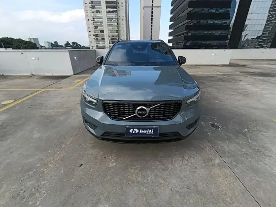 VOLVO XC40 1.5 T5 RECHARGE R-DESIGN GEARTRONIC
