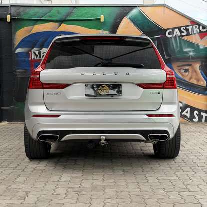 VOLVO-XC60-2.0 T8 HYBRID R-DESIGN AWD GEARTRONIC VOLVO-XC60-2019