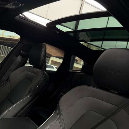 VOLVO-XC60-2.0 T8 HYBRID R-DESIGN AWD GEARTRONIC VOLVO-XC60-2019