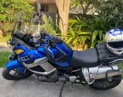 YAMAHA XT1200Z SUPER TÉNÉRÉ YAMAHA XT1200Z SUPER TÉNÉRÉ