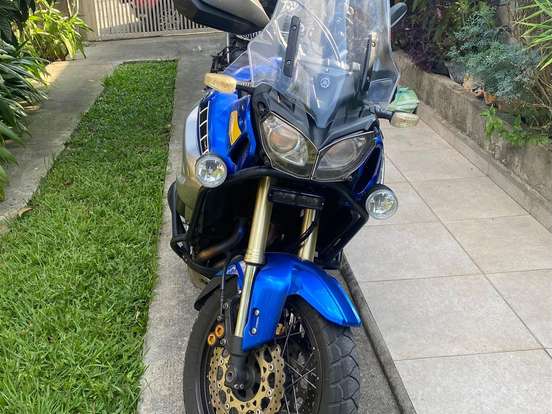 YAMAHA-XT1200Z SUPER TÉNÉRÉ YAMAHA-XT1200Z SUPER TÉNÉRÉ-2011