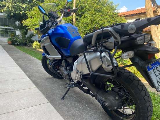 YAMAHA-XT1200Z SUPER TÉNÉRÉ-2011