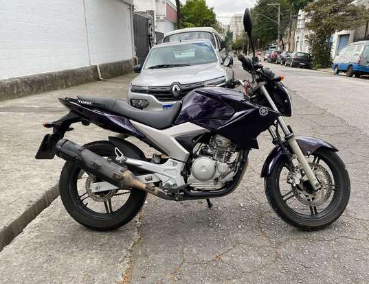 YAMAHA-YS 250 FAZER-2011