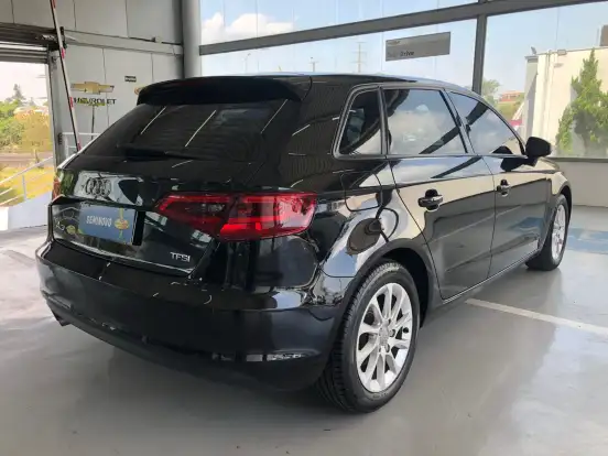 AUDI-A3-2014