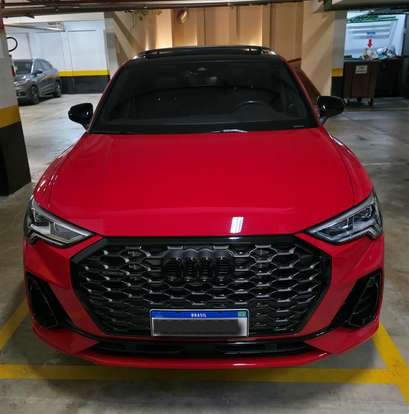 AUDI-Q3-2023