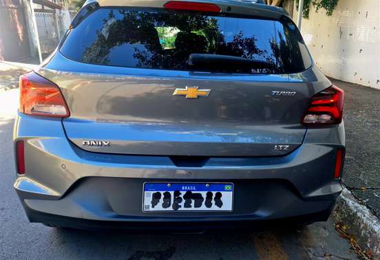 CHEVROLET-ONIX-2020
