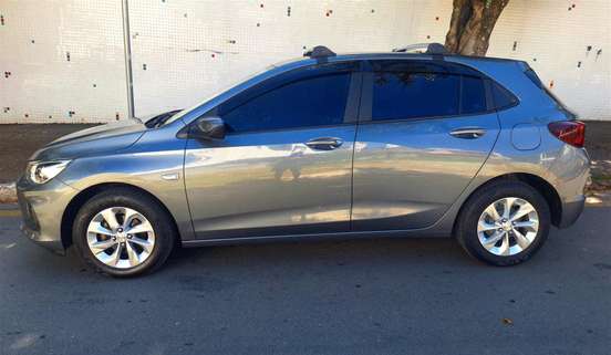 CHEVROLET-ONIX-2020